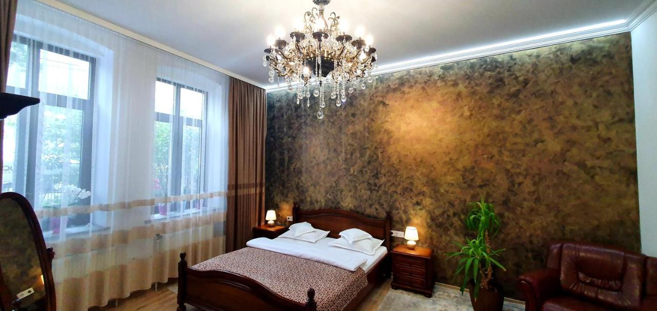 Готель Casa Domneasca Rarau Кимпулунг-Молдовенеск Екстер'єр фото