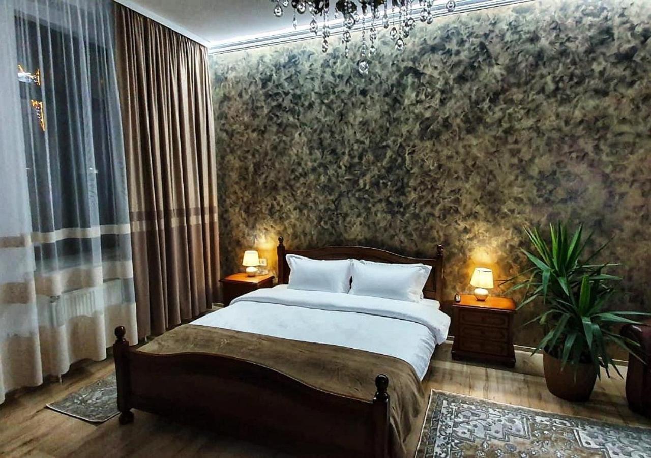 Готель Casa Domneasca Rarau Кимпулунг-Молдовенеск Екстер'єр фото